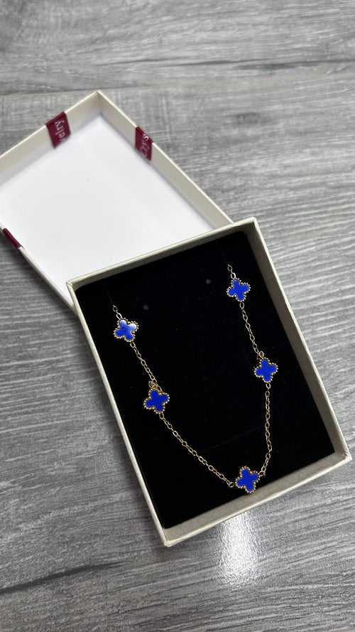 COLLAR ESTILO VC