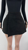 FALDA SHORT GAMUZA