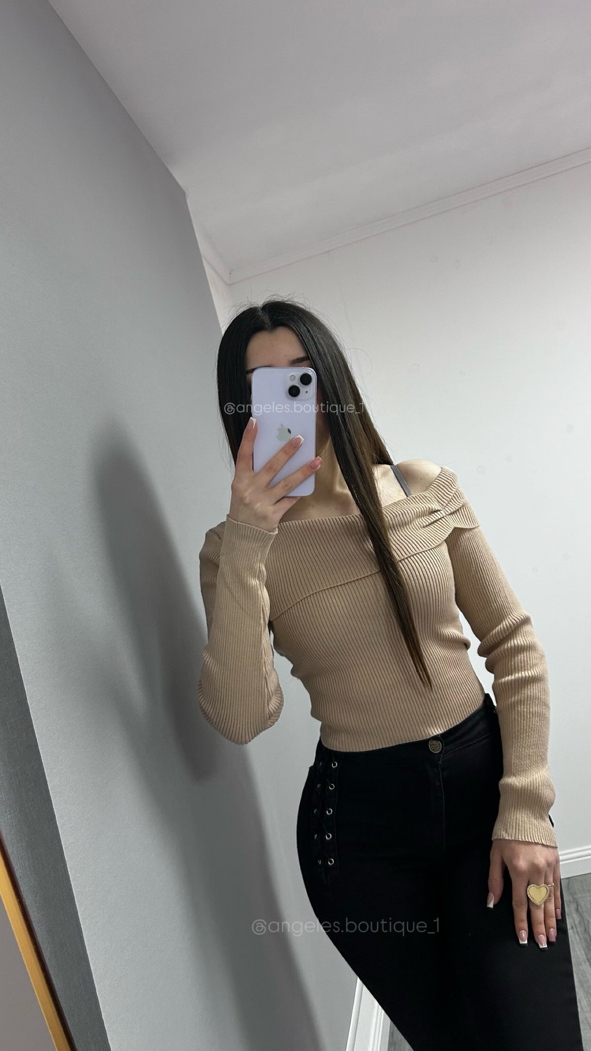 CHALEQUITO CROP ASIMÉTRICO BEIGE