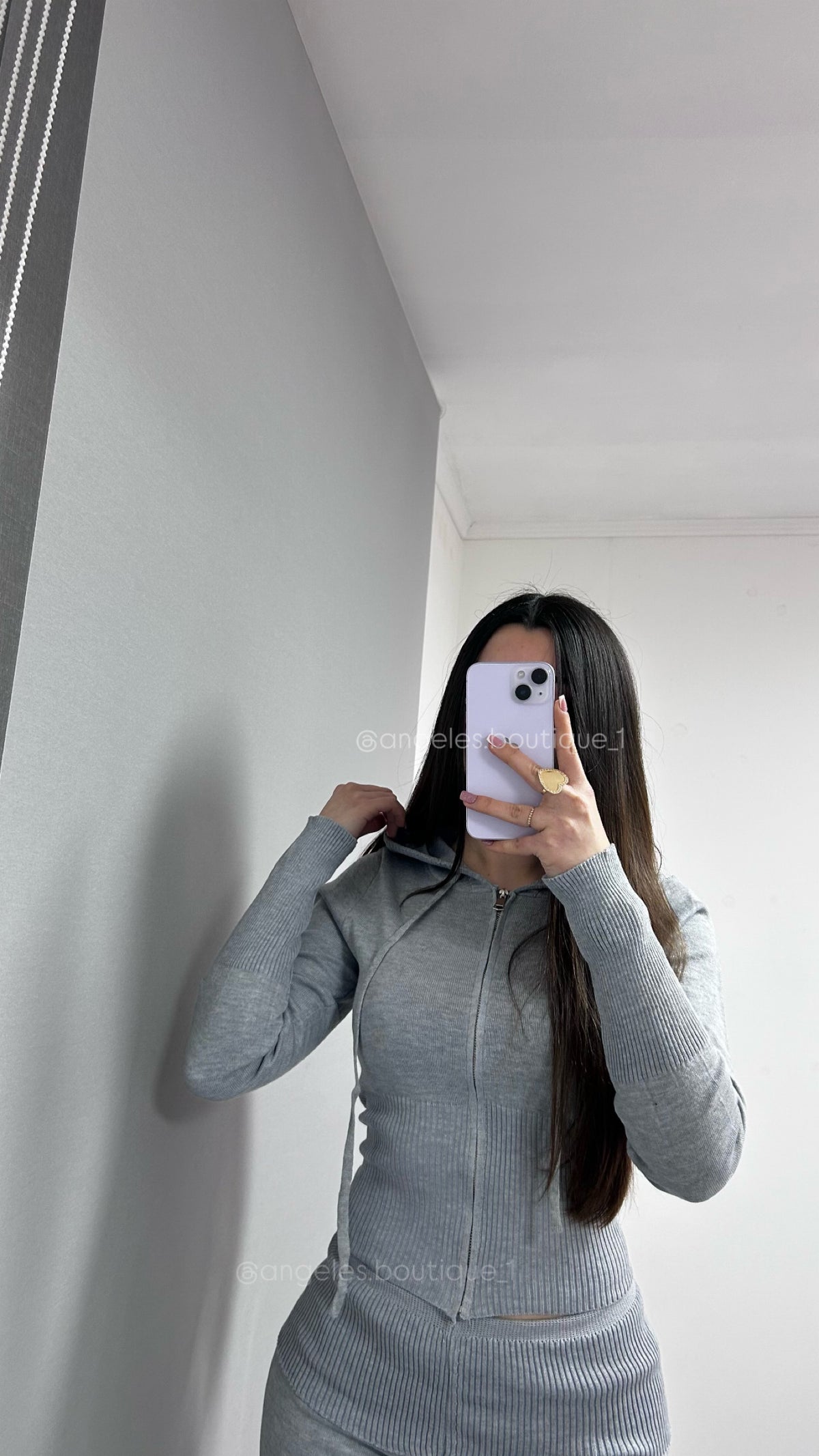 CONJUNTO LANILLA GRIS